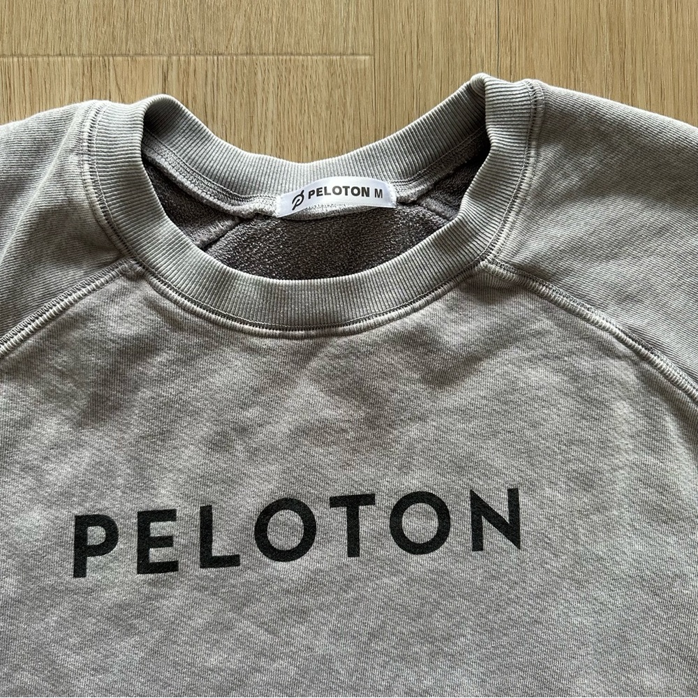 Peloton Women’s Crewneck - Picture 2 of 4